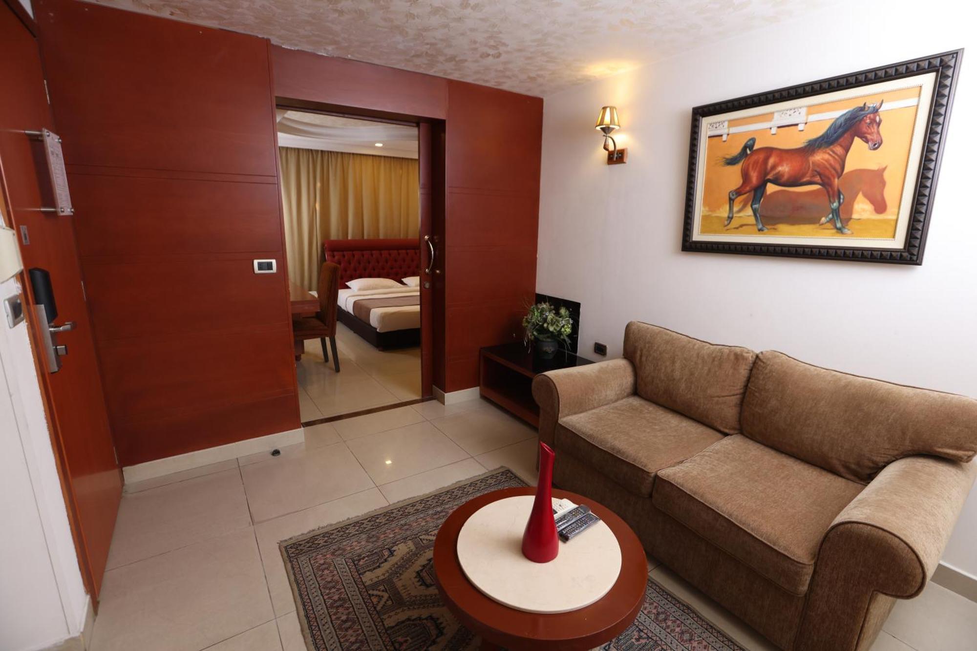 Duroy Hotel By Beverly Beirute Exterior foto